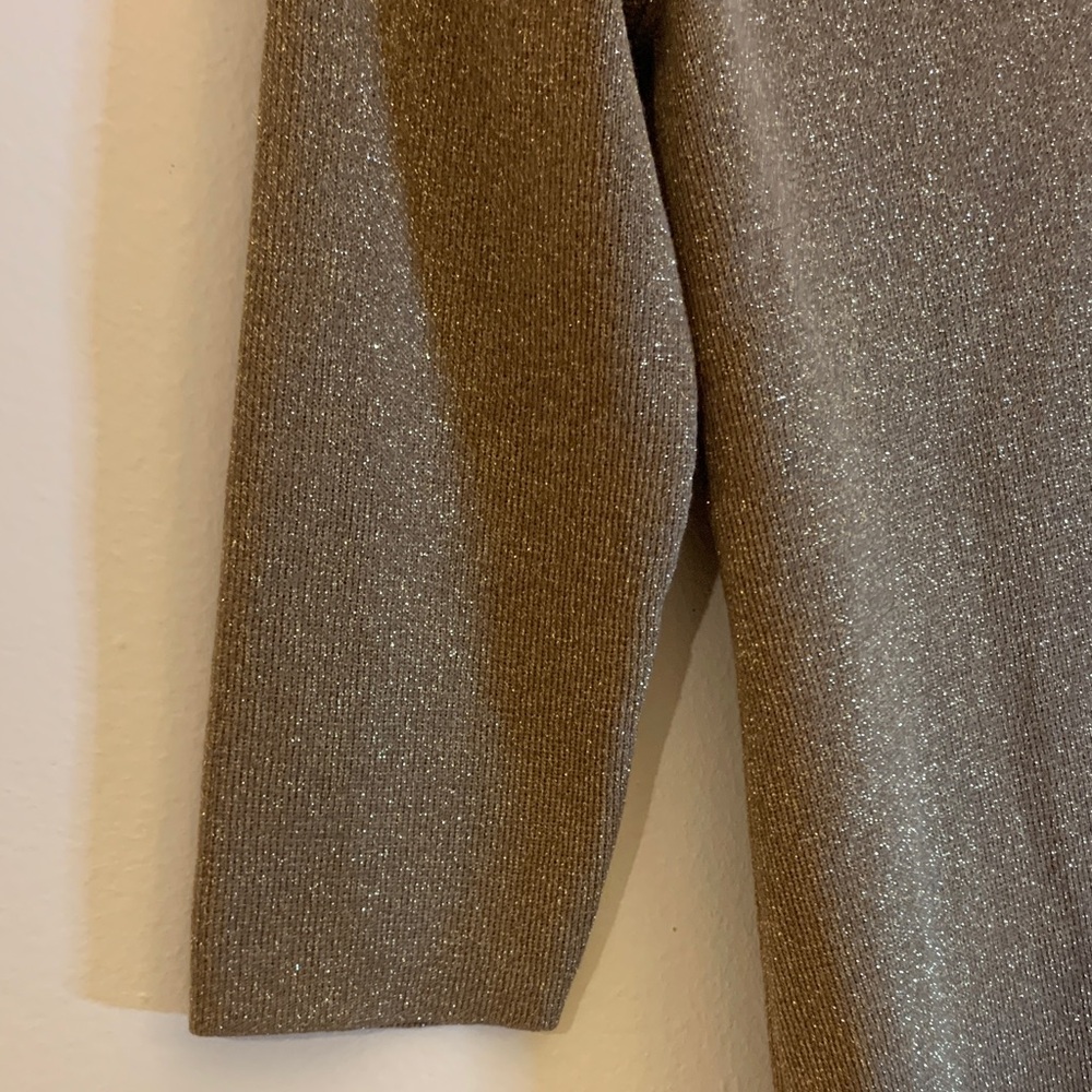 Elegant Gold Long Sleeve Dress - Preloved - Picture 6 of 15